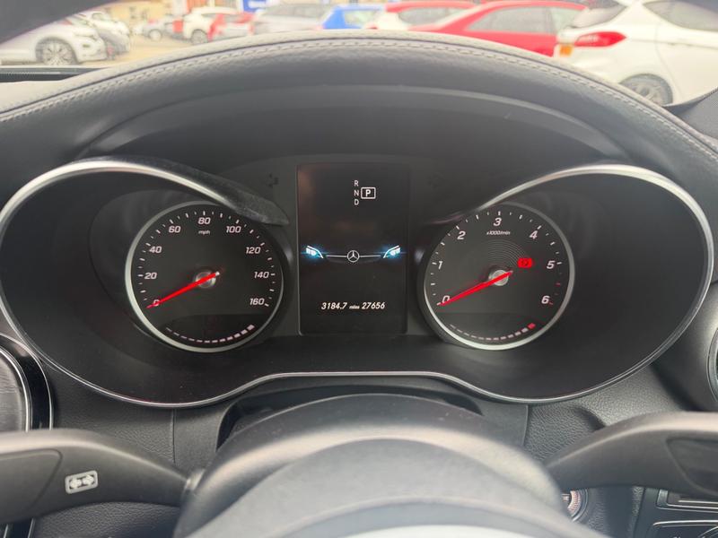 Used Mercedes-Benz C Class YE19UMZ 27