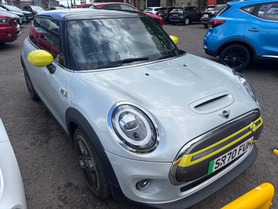 MINI Hatchback Photo 0