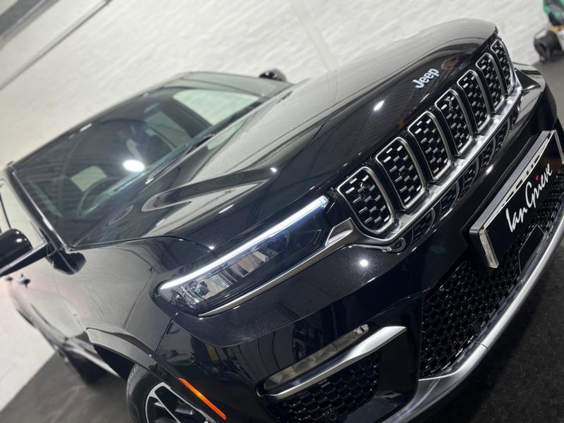 Jeep Grand Cherokee Photo autoweb-528af65e09a2874fe7b7d6275b76e7c6281bf576.jpg