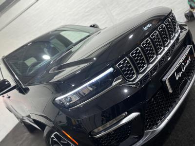 Jeep Grand Cherokee Photo 39