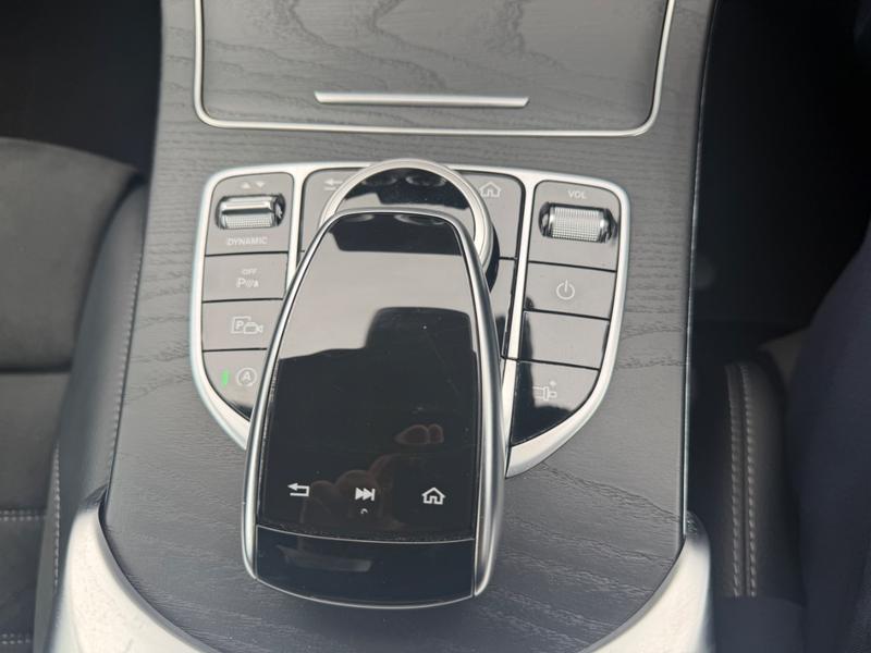 Used Mercedes-Benz C Class YE19UMZ 41