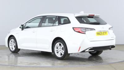 Suzuki Swace Photo 2
