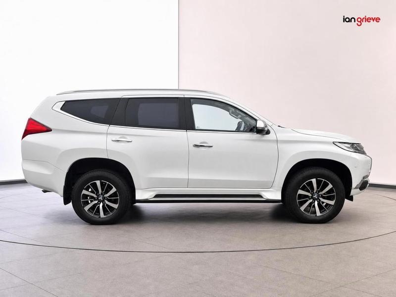 Mitsubishi Shogun Sport Photo autoweb-5738e939ed362ba97c1bb19735e47ddbfac90ff7.jpg