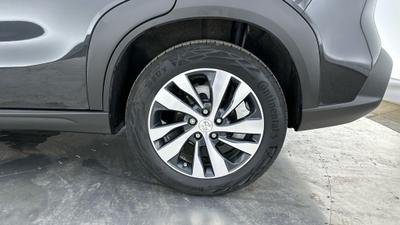 Suzuki S-Cross Photo 6