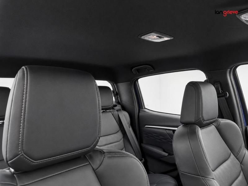 Isuzu D-max Photo autoweb-5a28aa6d3741aa6b5823944ce51a7b1ef25889d3.jpg