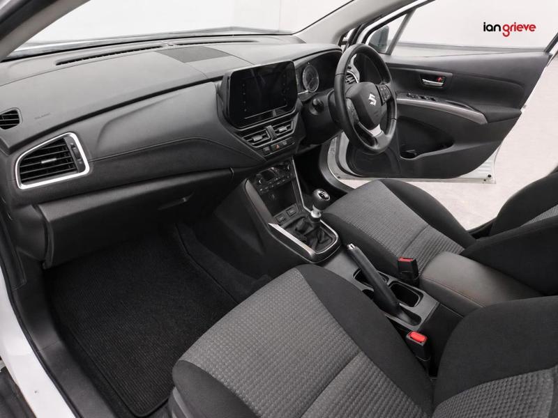 Suzuki S-Cross Photo autoweb-5d62fc2ce0e297284e01a8724421225b6d65753a.jpg