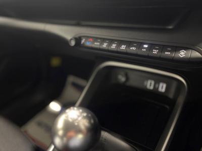 Jeep Avenger Photo 29