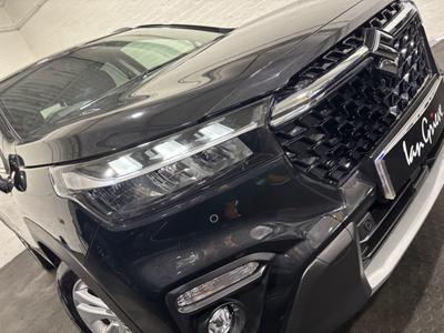 Suzuki S-Cross Photo 27