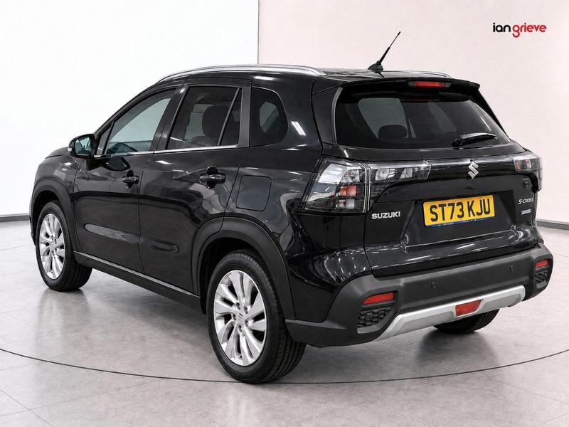 Suzuki S-Cross Photo autoweb-62ba46b3bedde379e61f8bd07a1be1efd3929f3a.jpg