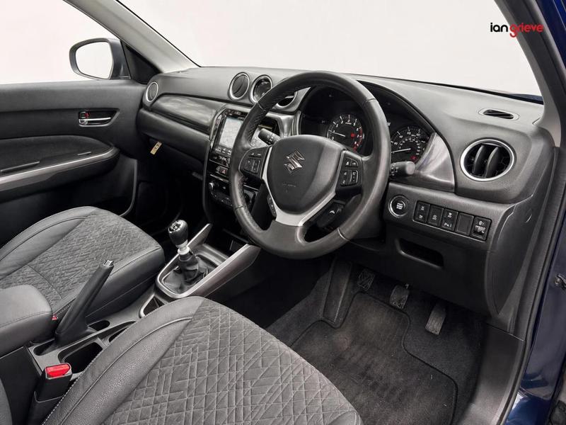 Suzuki Vitara Photo autoweb-67bb8b6d40678b81135c6192430de17cadb19dd8.jpg