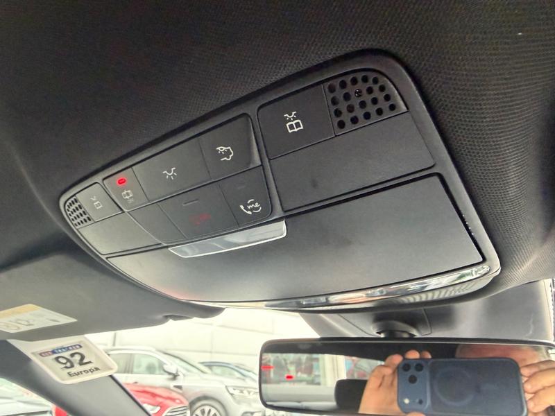 Used Mercedes-Benz C Class YE19UMZ 44