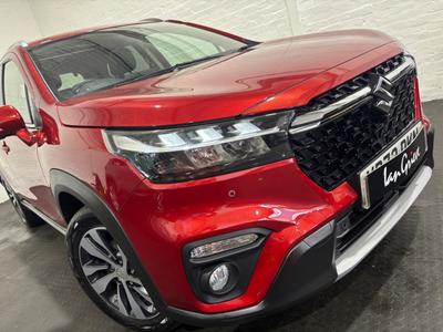 Suzuki S-Cross Photo 32