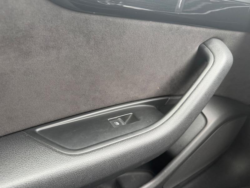 Used Audi A4 AV18TVX 41