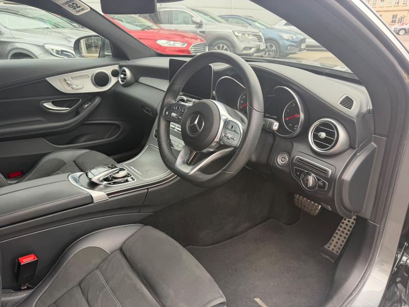 Used Mercedes-Benz C Class YE19UMZ 14