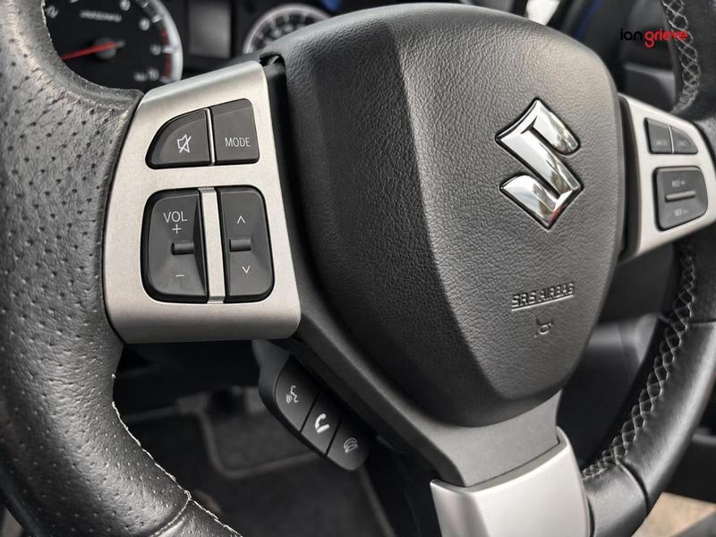 Suzuki Swift Photo autoweb-74ef4ba0b1afbff528a2dd20ca91ce6109d18707.jpg