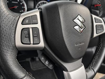 Suzuki Swift Photo 24