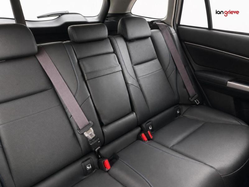 Subaru Levorg Photo autoweb-75c4b7228227f37b2ebbef7d5c29657ad4fff7f5.jpg