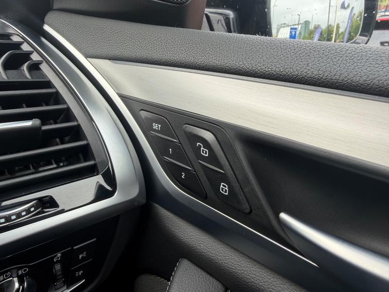 Used BMW Ix3 PY71DTX 32
