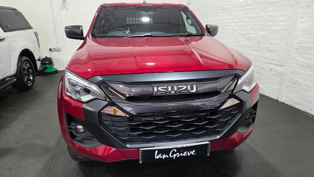 Isuzu D-max Photo autoweb-7ad0603c7e9b7ae376893eaa9c2f1147f0ffb8e2.jpg