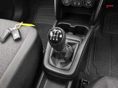 Suzuki Swift Photo 22