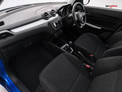 Suzuki Swift Photo 13