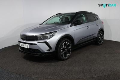 Vauxhall Grandland Photo 2