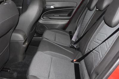 Jeep Avenger Photo 11