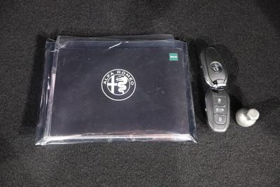 Alfa Romeo Junior Photo 12