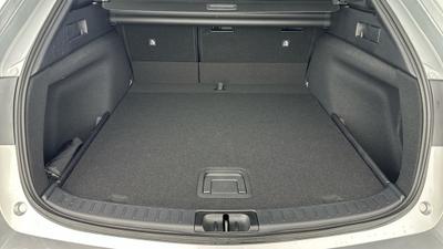 Suzuki Swace Photo 5
