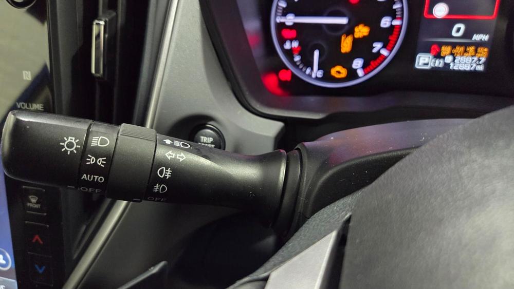 Subaru Crosstrek Photo autoweb-832e2b05c17d9aaa14587ebda6f03cb77e705c85.jpg