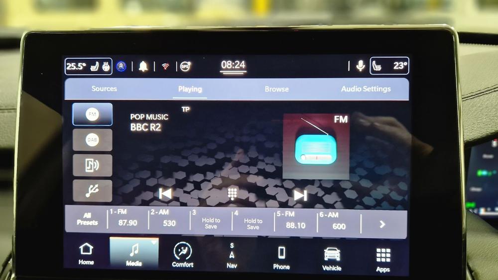 Jeep Compass Photo autoweb-8382ff862eda4ae7521c8aa557d0471eed2bea84.jpg