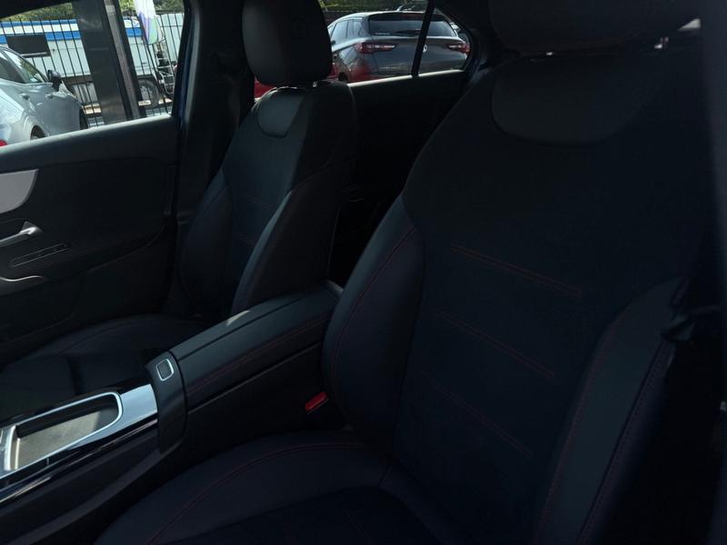 Used Mercedes-Benz A Class YN24WSV 28