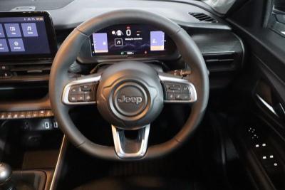 Jeep Avenger Photo 15