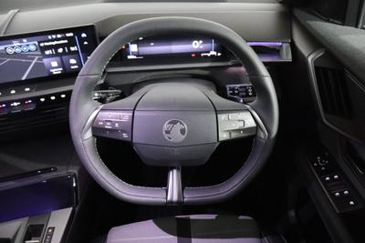 Vauxhall Grandland Photo 15