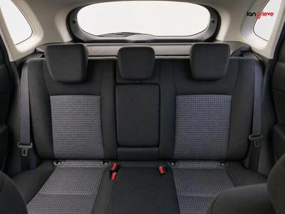 Suzuki S-Cross Photo 14