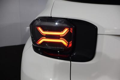Jeep Avenger Photo 18