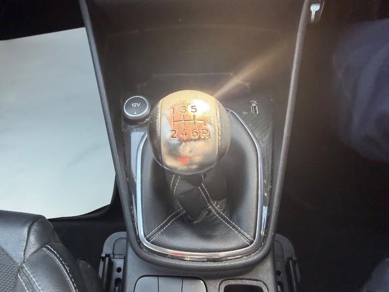 Used Ford Fiesta NL18GRZ 32
