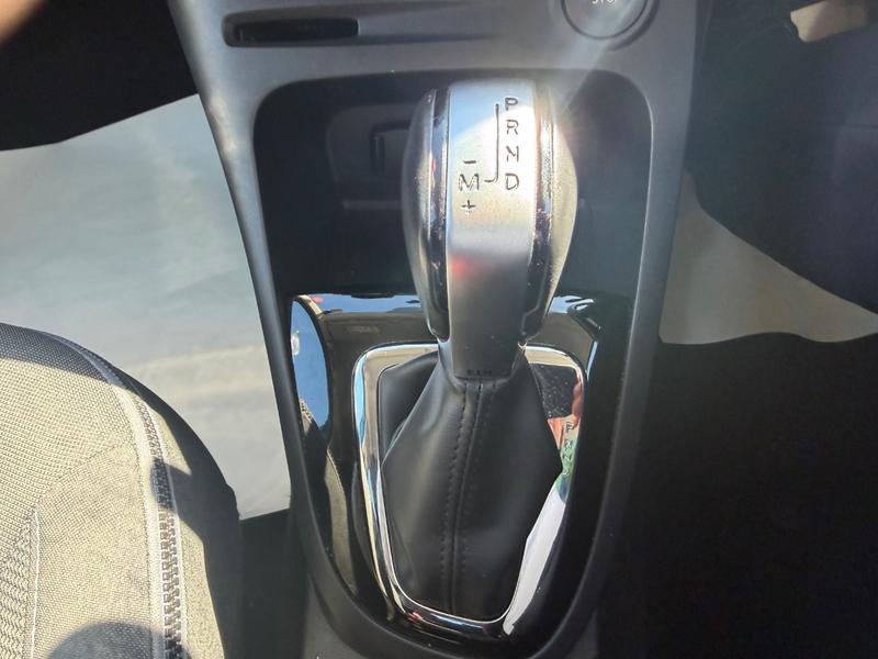 Used Renault Captur NA17CUJ 41