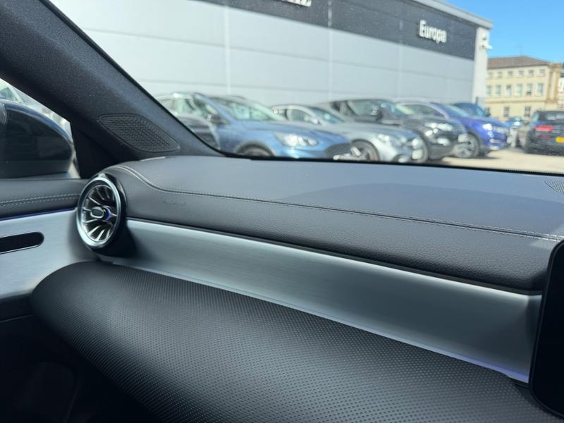 Used Mercedes-Benz CLA OV72BAO 49