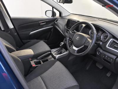 Suzuki S-Cross Photo 12