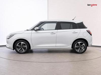 Suzuki Swift Photo 3