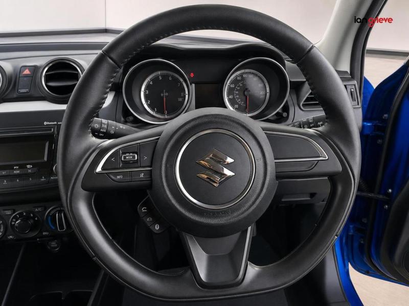 Suzuki Swift Photo autoweb-91018578f128edafa670c83f75ae90fe29aae396.jpg