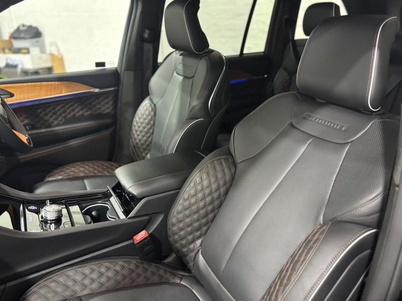 Jeep Grand Cherokee Photo autoweb-91ac868e7e71399583936b9d23610c3c719a080b.jpg