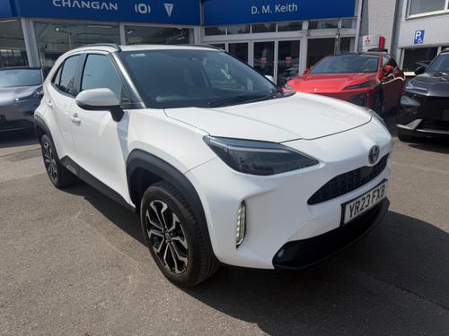 Used 2023 Toyota Yaris Cross 1.5 Hybrid Design 5dr CVT White at Europa Sheffield