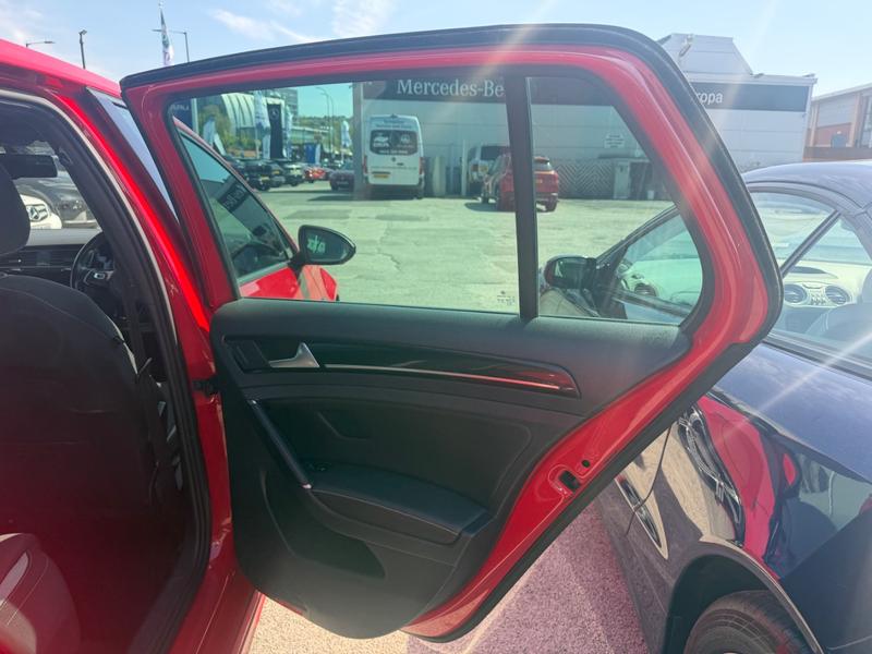 Used Volkswagen Golf DX15ZTH 11