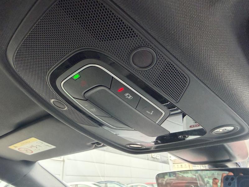 Used Audi A4 AV18TVX 44
