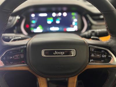 Jeep Grand Cherokee Photo 20
