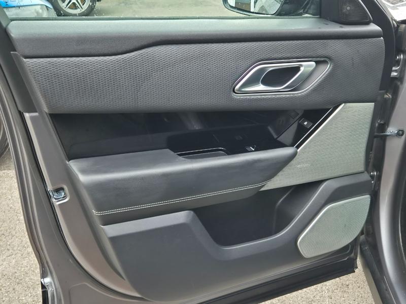 Used Land Rover Range Rover Velar FX21VGV 21