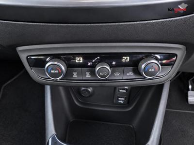 Vauxhall Crossland X Photo 23