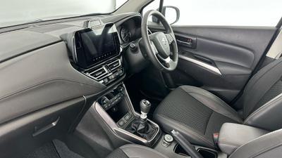 Suzuki S-Cross Photo 7